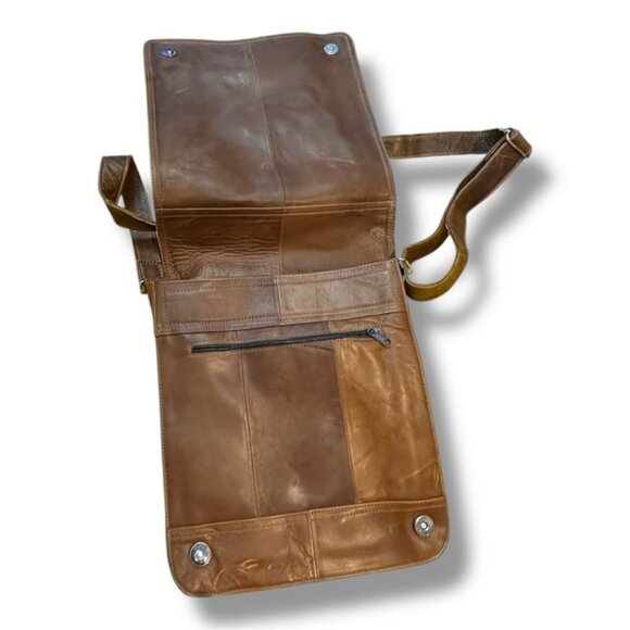 Unisex Vintage Brown Leather Messenger Bag - Picture 4 of 10